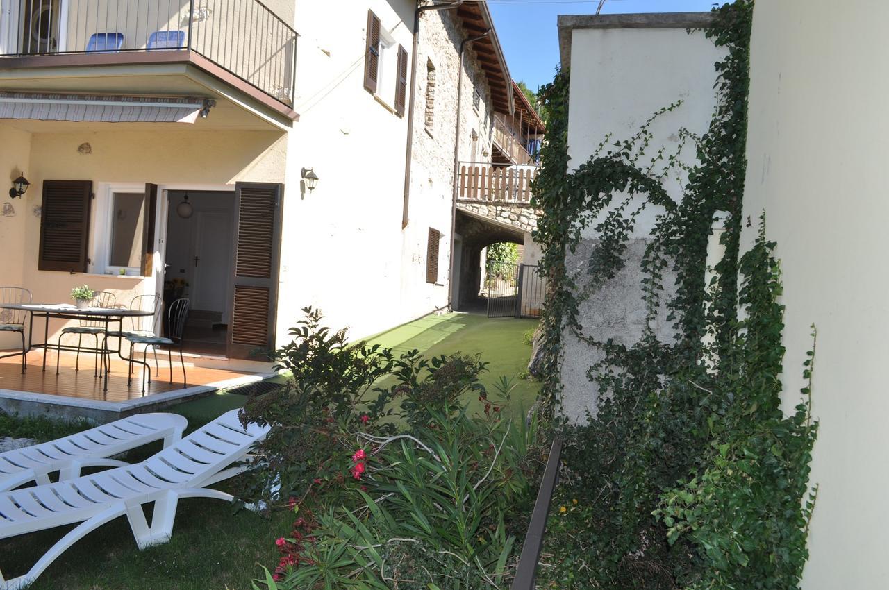 Holiday Home Near Monte Baldo In Tremosine Sul Garda エクステリア 写真